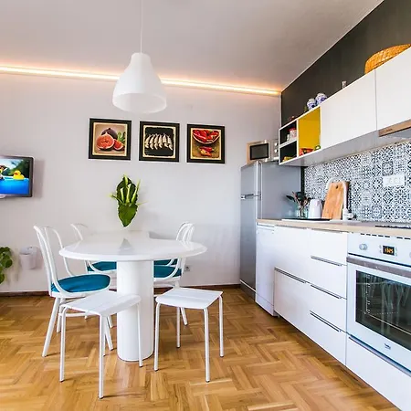 Grand View Apartment